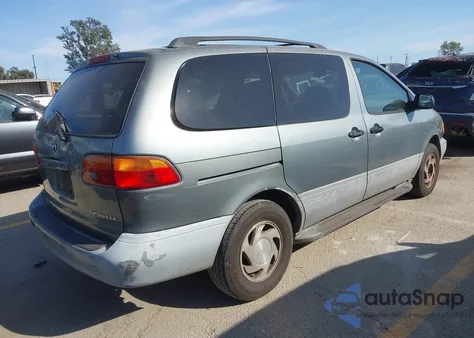 2000 Toyota Sienna Le from USA, damaged, VIN 4T3ZF13C4YU207290